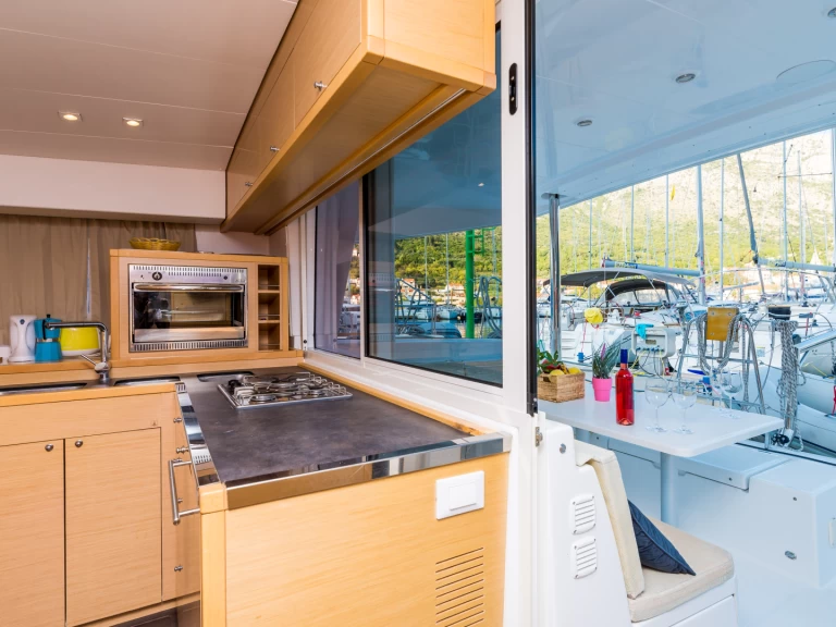 Location bateau Lagoon Lagoon 400 S2 à Trogir sur Samboat