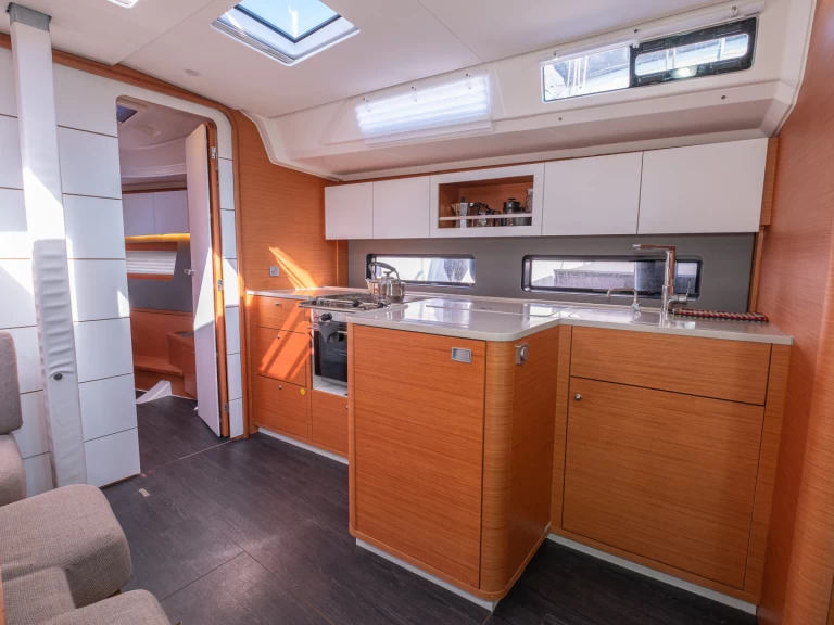 Dufour Dufour 41 a louer à Álimos