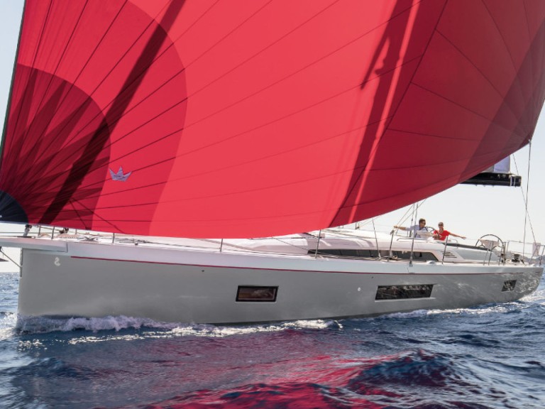 Bénéteau Oceanis 51.1 a louer à Néa Péramos
