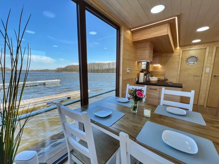 Louez un WOMA Woma D12 à Fürstenberg/Havel