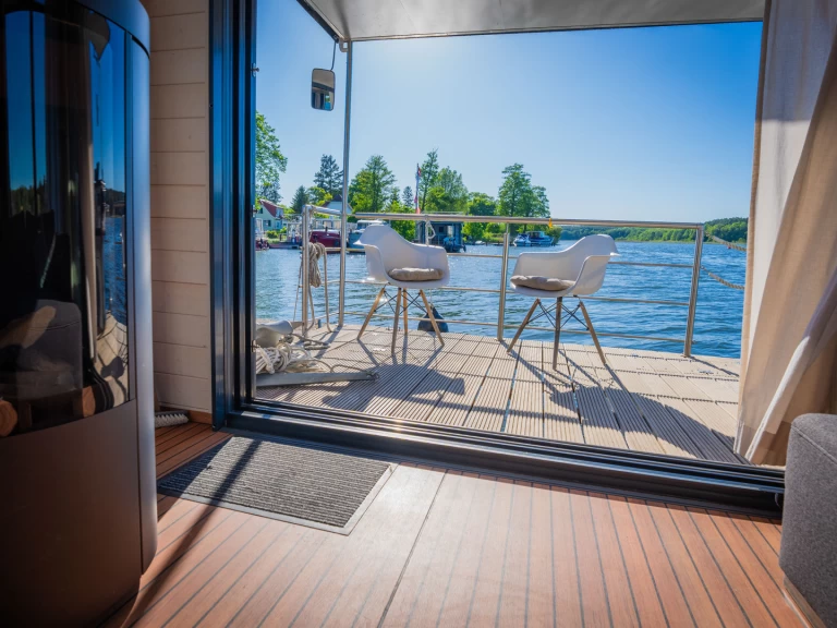 Location bateau WOMA Woma D13 à Fürstenberg/Havel sur Samboat