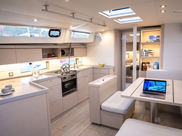 Location Voilier à Pomer - Bénéteau Oceanis 46.1