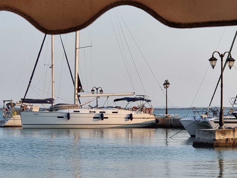 Louer Voilier avec ou sans skipper Bavaria à Gouviá