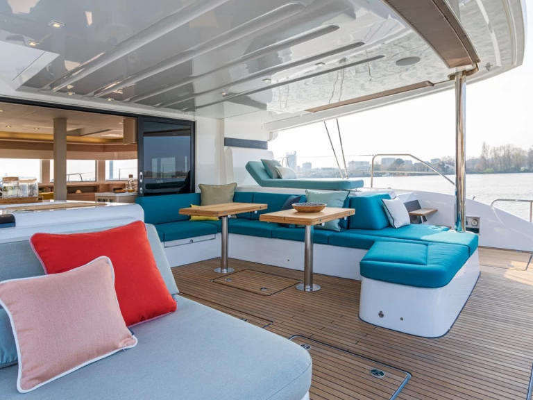 Location à Álimos - Lagoon Lagoon 55 sur SamBoat