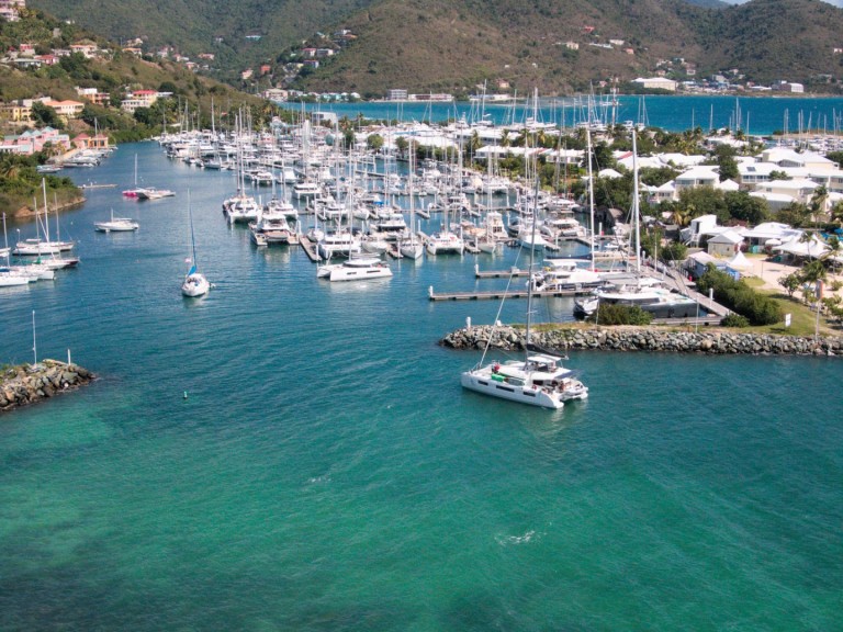 Catamaran à louer à Road Town au meilleur prix