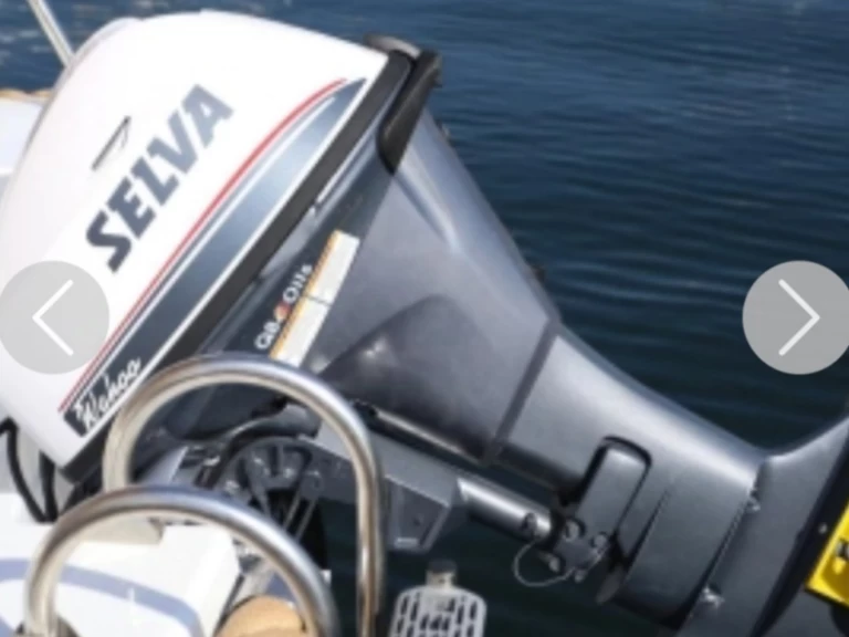 Location bateau Silver Yacht Silver yacht 4'95 à Sant Antoni de Portmany sur Samboat