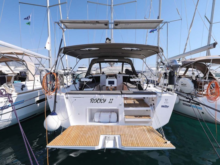 Location bateau Murter-Kornati pas cher Dufour 430