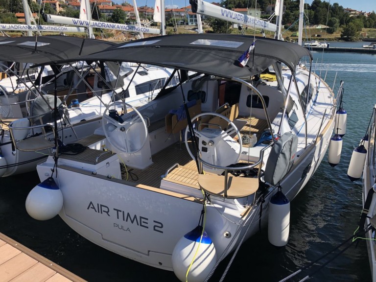 Location bateau Elan Impression 45.1 à Punat sur Samboat