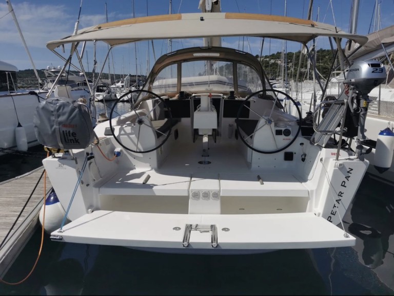 Location à Drage - Dufour Dufour 382 Grand Large sur SamBoat