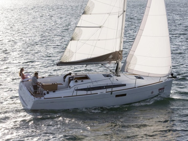 Location bateau Jeanneau Sun Odyssey 349 à Drage sur Samboat