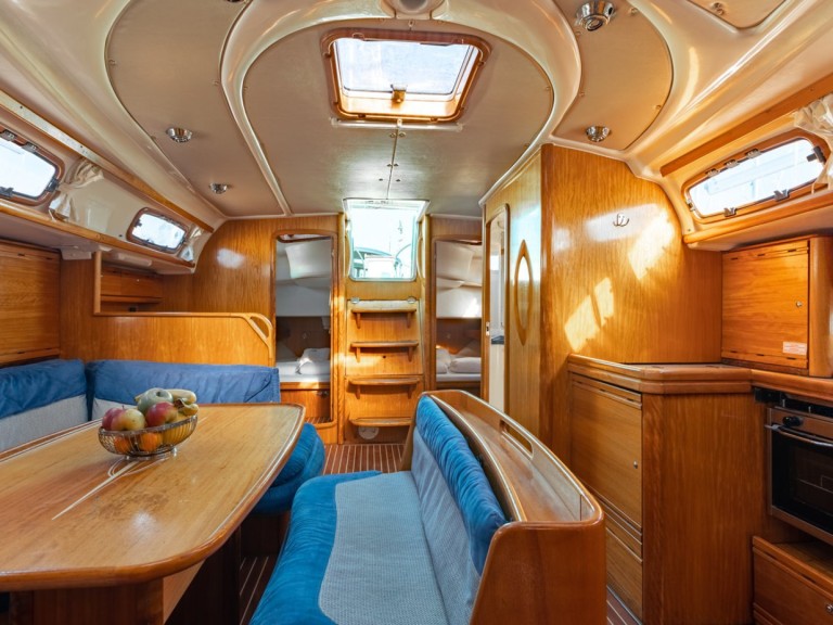 Bavaria Cruiser 46 a louer à Punat