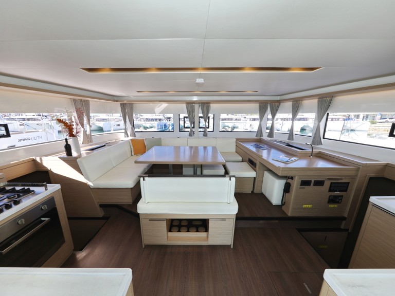 Location bateau Sukošan pas cher Lagoon 51