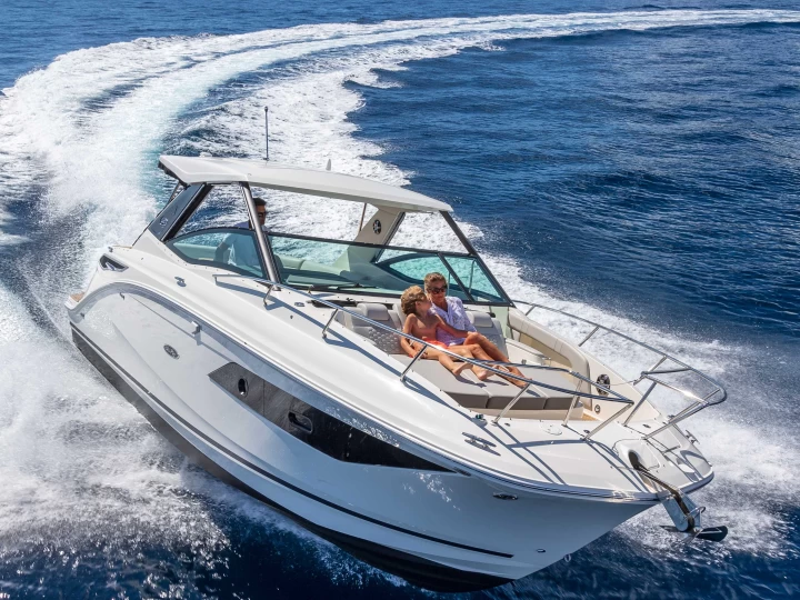 Sea Ray Sundancer 320 a louer à Ayia Napa