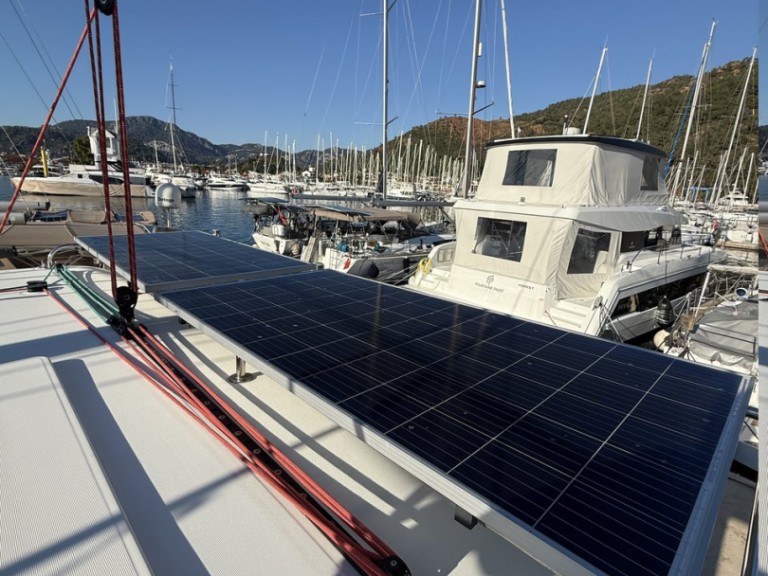 Location bateau Marmaris pas cher Lagoon 450 F