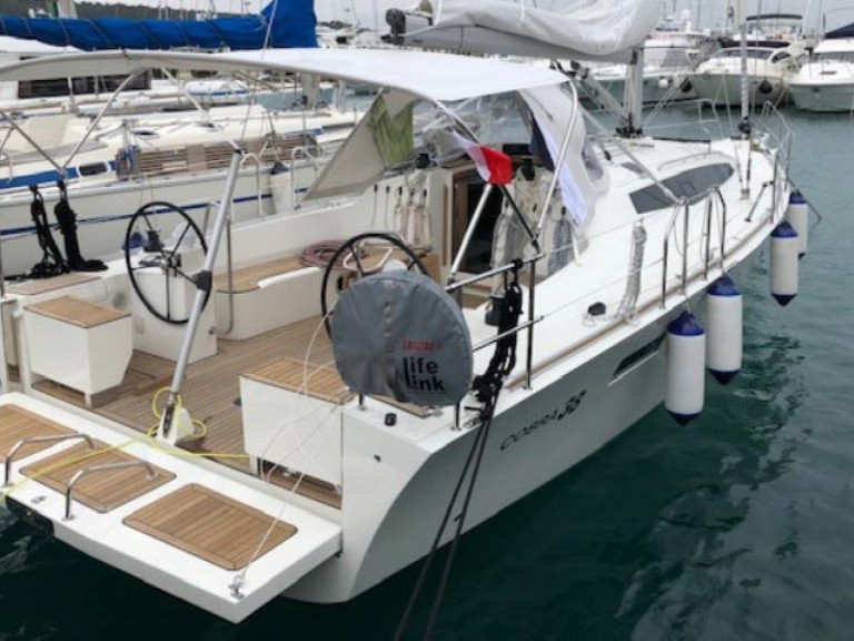 Location à Biograd na Moru - Cobra Yachts Cobra 38 sur SamBoat