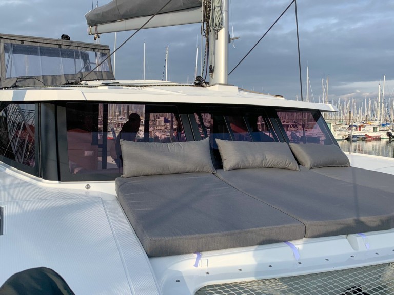 Location bateau Fountaine Pajot Lucia 40 à Tivat sur Samboat