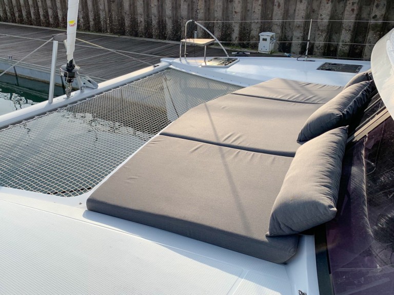 Location Catamaran Fountaine Pajot avec permis