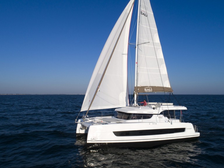 Location bateau Dème de Vólos pas cher Bali Catspace Voile
