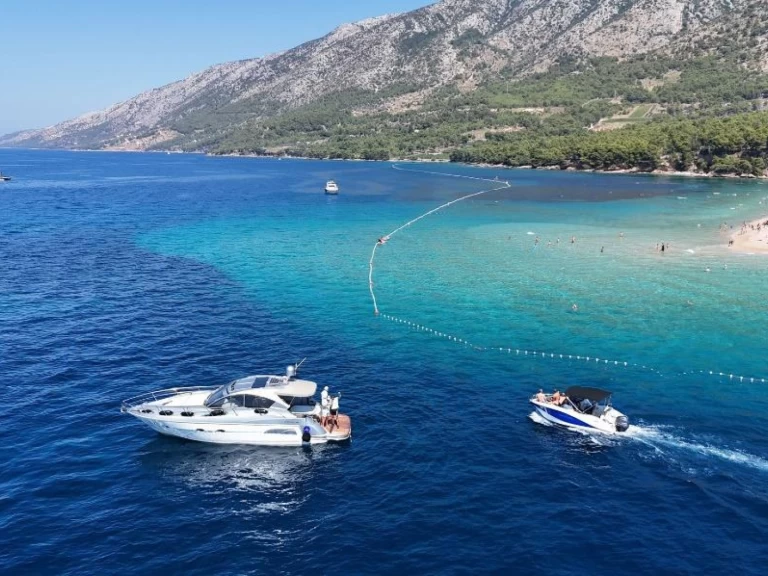 Louez un Mirakul 40 à Split