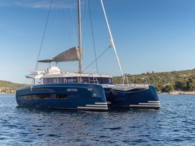 Location bateau Komolac pas cher Dufour Catamarans 48 Sail