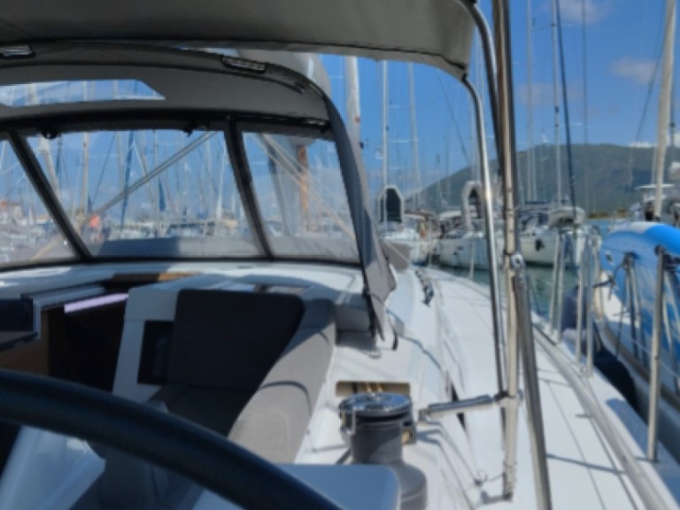 Location bateau Lefkáda pas cher Dufour 470