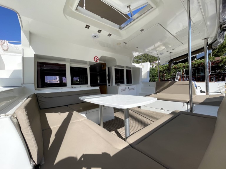 Location bateau Álimos pas cher Lagoon 450 F