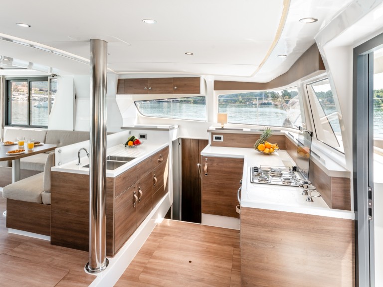 Louez un Bali Catamarans Bali 4.2 à Sibenik