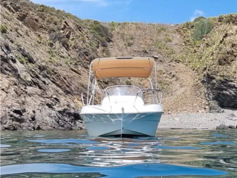 Bateau à moteur à louer à Argelès-sur-Mer au meilleur prix