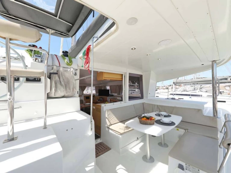 Location Catamaran Lagoon avec permis