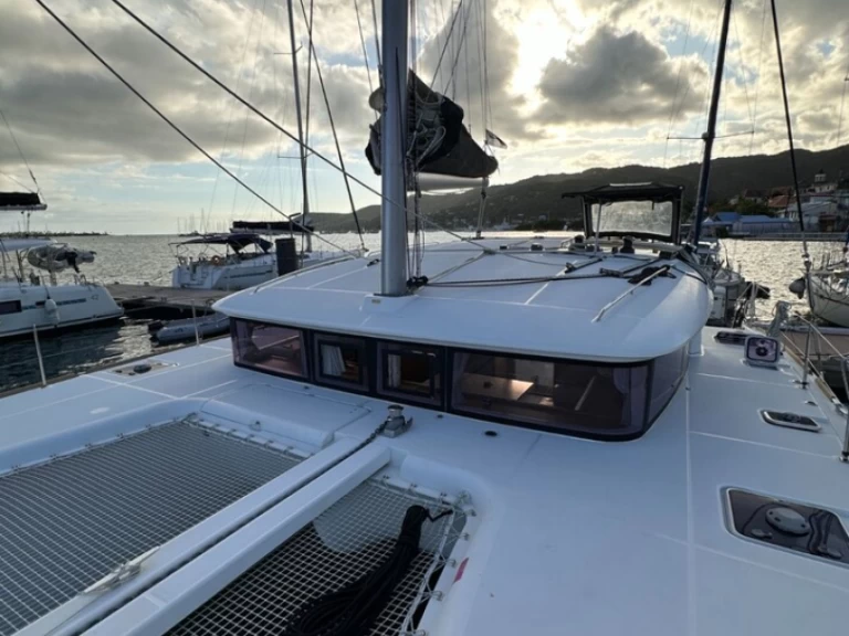 Location Catamaran à Sliema - Lagoon Lagoon 400 S2