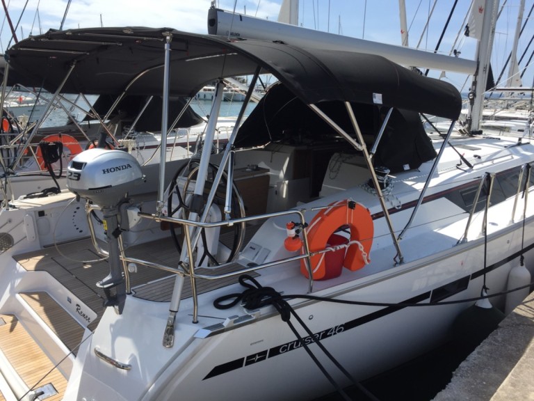 Location à Skiathos - Bavaria Cruiser 46 sur SamBoat