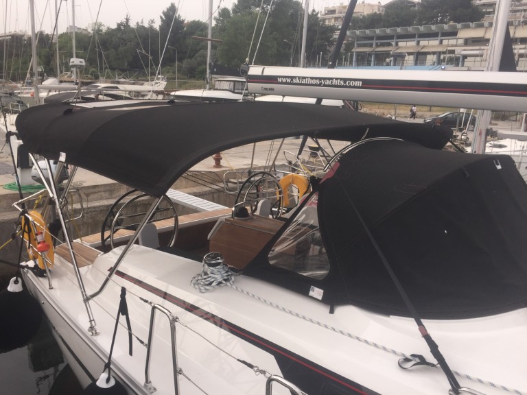 Bavaria Cruiser 46 a louer à Skiathos