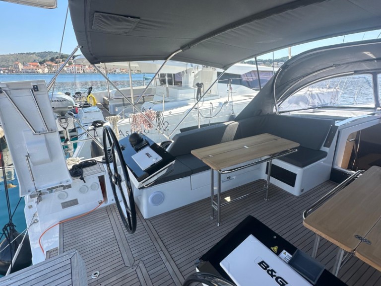 Location Voilier à Punat - Hanse Hanse 460