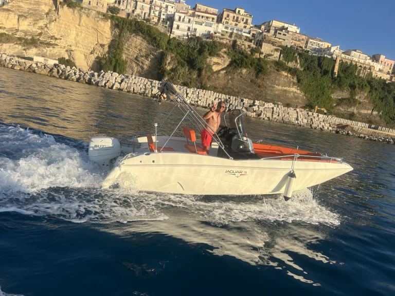 Location Bateau à moteur Prua al vento avec permis