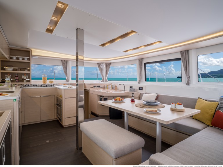 Location Catamaran Lagoon avec permis