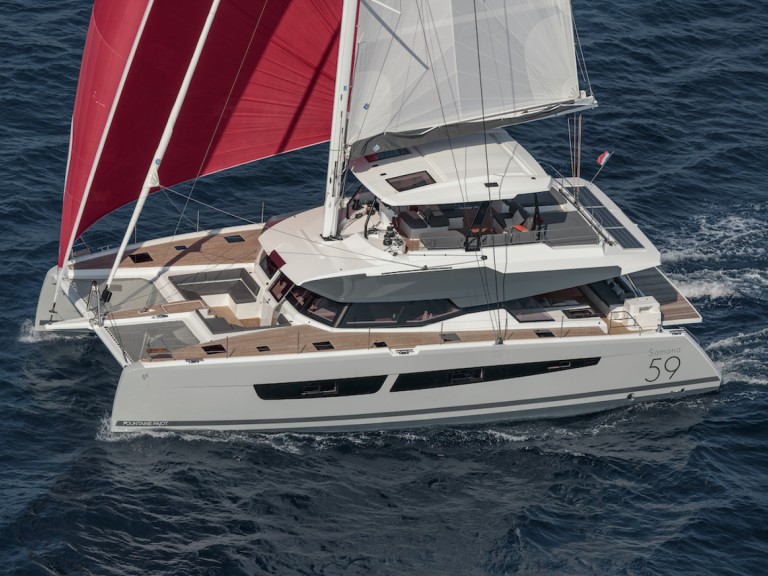 Louer Catamaran avec ou sans skipper Fountaine Pajot à Olbia