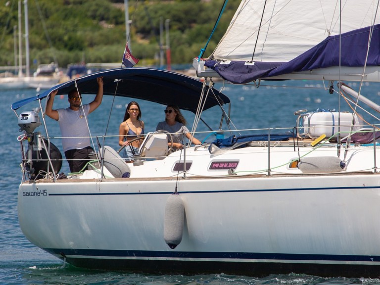 Location à Punat - Salona Salona 45 sur SamBoat