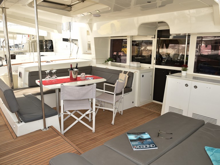 Location à Álimos - Lagoon Lagoon 450 sur SamBoat