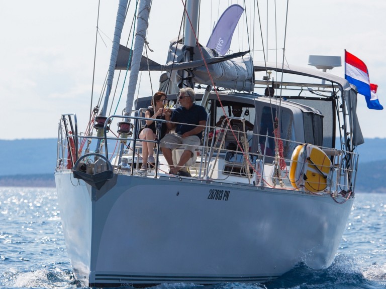 Location Voilier Aragosa Yachts avec permis
