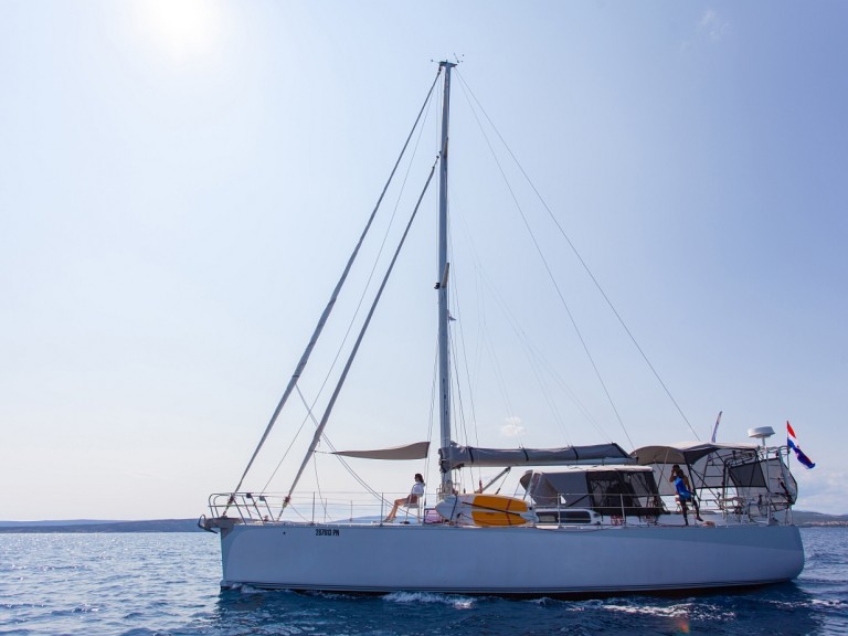 Aragosa Yachts Dolphin 50 a louer à Punat