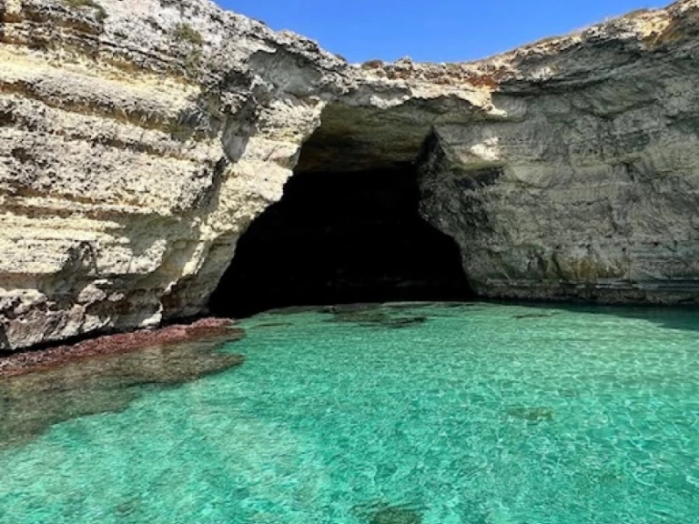 Location Bateau à moteur Pasca avec permis