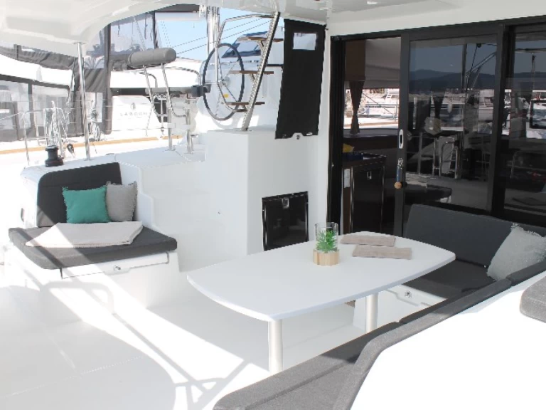 Location Catamaran Lagoon avec permis