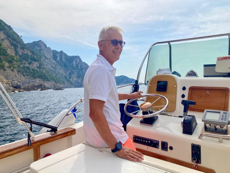 Louez un Capelli Capelli 23 Open à La Spezia