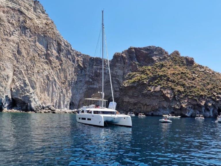 Dufour Dufour Catamarans 48 Sail a louer à Furnari