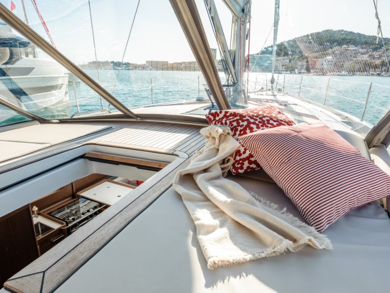 Location à Seget Donji - Bénéteau Oceanis Yacht 54 sur SamBoat