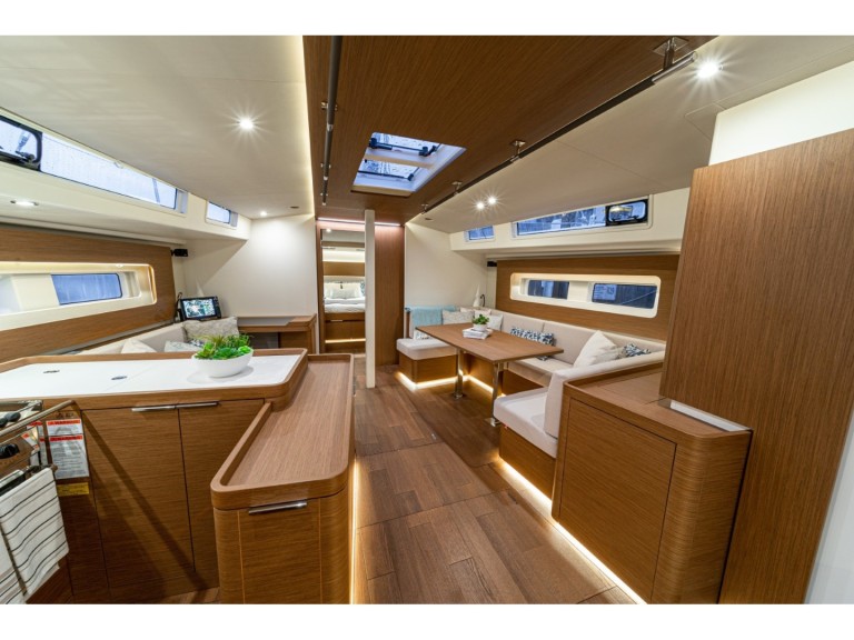 Location bateau Seget Donji pas cher Oceanis Yacht 54