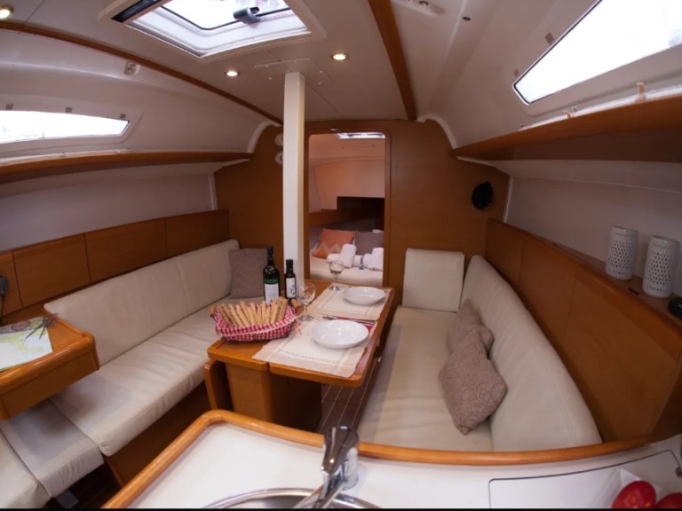 Location Voilier à Kallithéa - Jeanneau Jeanneau Sun Odyssey 33i