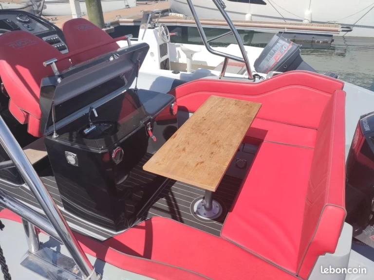 Location bateau Marseille pas cher Thor 8