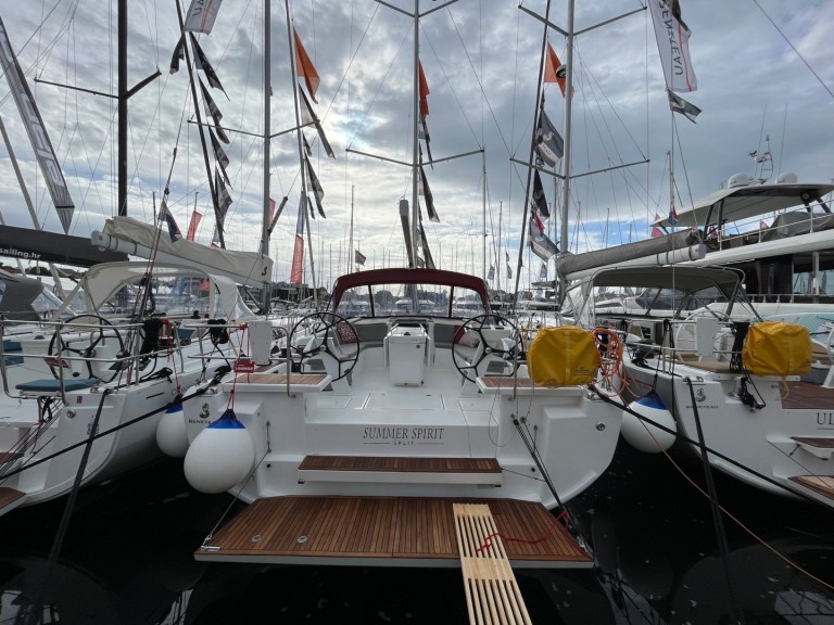 Location Voilier à Pomer - Bénéteau Oceanis 46.1