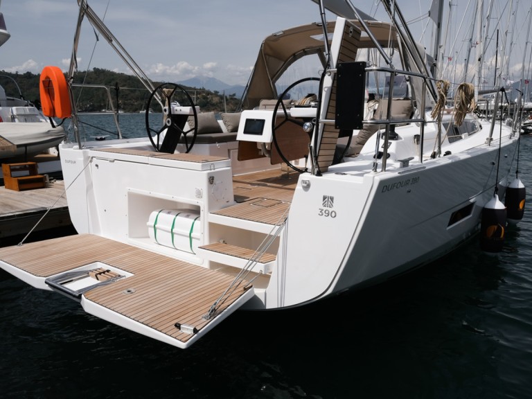 Location bateau Dufour Dufour 390 à Fethiye sur Samboat